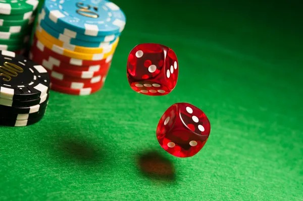 Antarmuka aplikasi mobile citibet88 menampilkan halaman login dengan opsi pendaftaran dan berbagai permainan slot